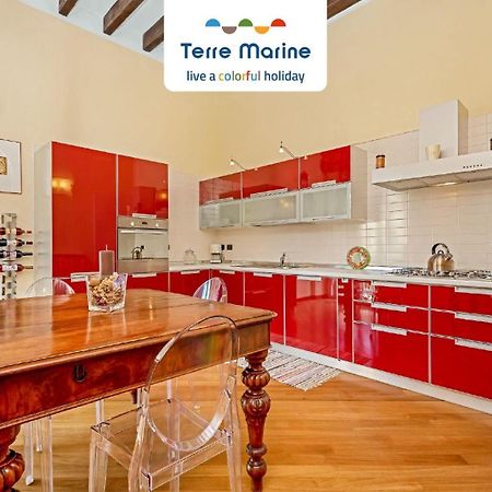 Appartamento Gallery 22, Terremarine La Spezia Esterno foto